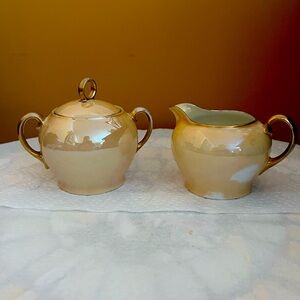 VTG Victoria Czechoslovakia creamer&sugar 1930’s lusterware